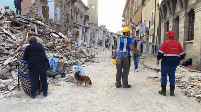 Terremoto. Lutto nazionale. I morti salgono a 284