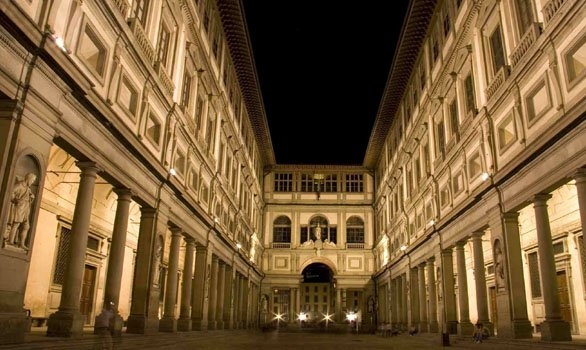 Mostra di Raffaello a Mosca. La galleria degli Uffizi replica