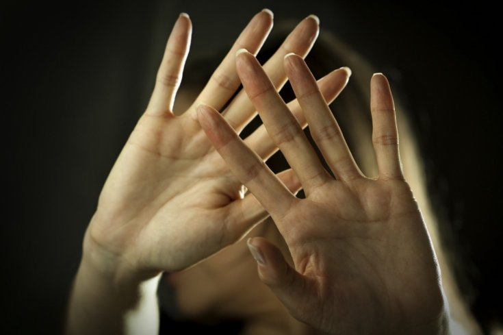 La dignità delle donne e la società della barbarie