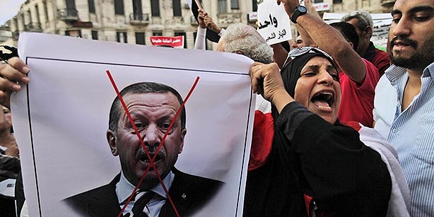 Germania. Migliaia di curdi in marcia contro Erdogan