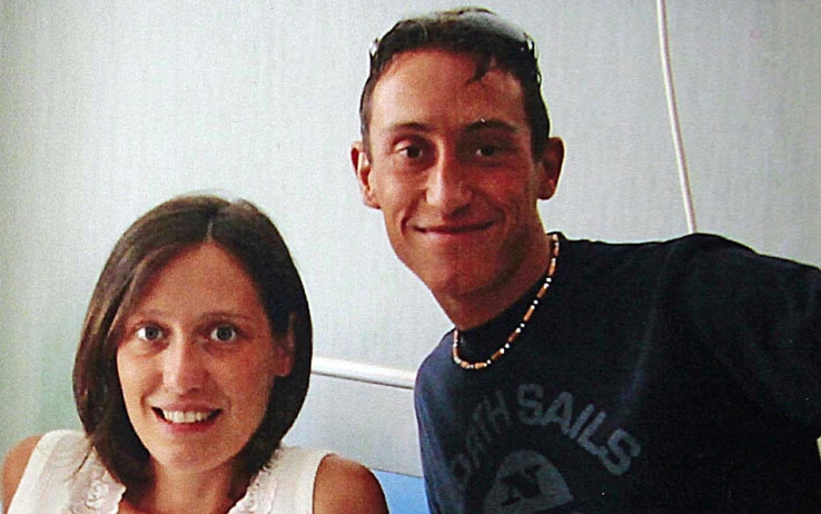 Ilaria Cucchi: “ma quale epilessia, mio fratello è morto per le botte”