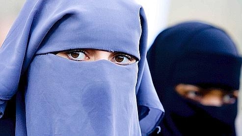 Marocco: fermate 10 donne dello Stato islamico, pianificavano attentati