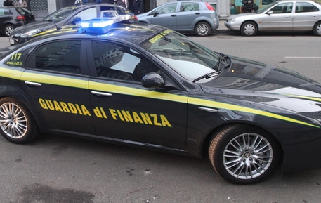 Fisco: maxi evasione da 80 milioni, 16 denunciati