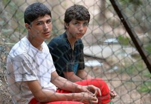 Migranti. Minori in fuga, basta respingimenti alla frontiera
