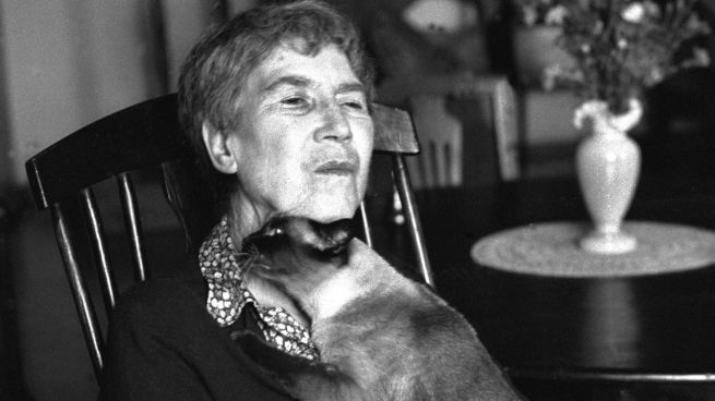 Natalia Ginzburg e la semplicità della grandezza