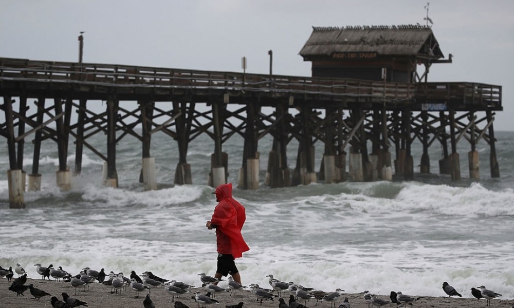 Uragano Matthew arriva in Florida. Obama: è un pericolo serio