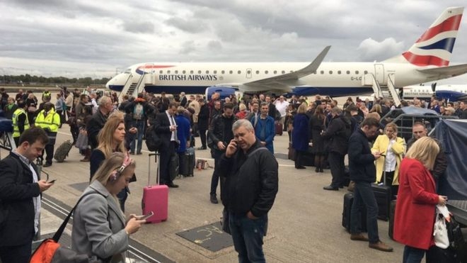 Evacuato aeroporto London Cityt  per allarme chimico