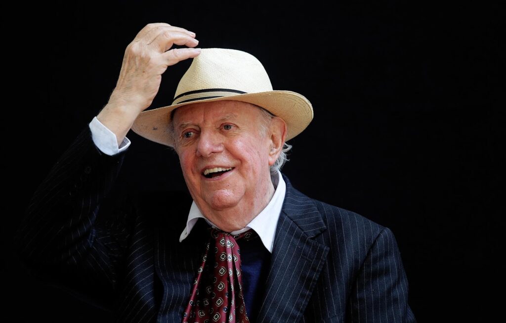 È morto Dario Fo, il nobel italiano anticonformista