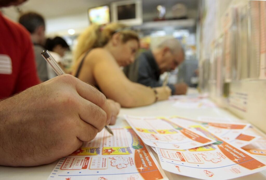 Lotteria, ultima spiaggia. Il jackpot del superenalotto a 150 milioni