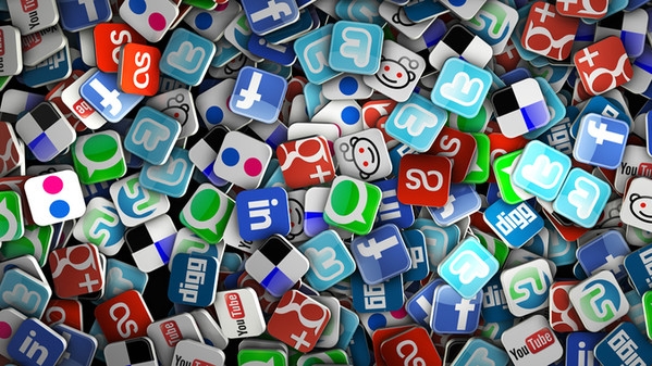 Implosione futura dei social network? Il divario tra reale e virtuale esiste