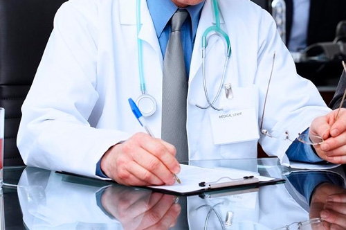 ‘In scienza e coscienza’. Il Presidente OMCEO Roma Lavra: “Il faro del Codice deontologico per ‘essere medici’ oggi”