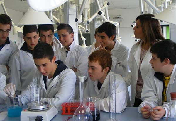 Scuola. Il laboratorio, punto nevralgico della didattica