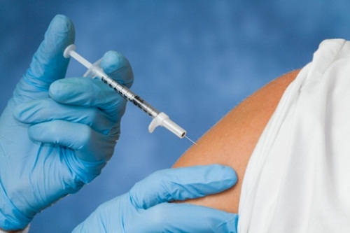 Sanità, vaccini gratis e per tutti