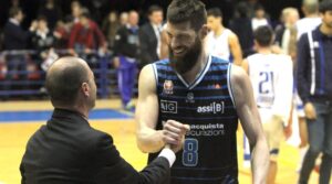 Basket. Latina Benacquista batte la Fortitudo Agrigento e vola