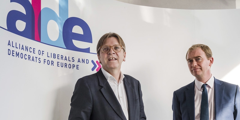Alde, il 50% contrario all’ingresso del M5