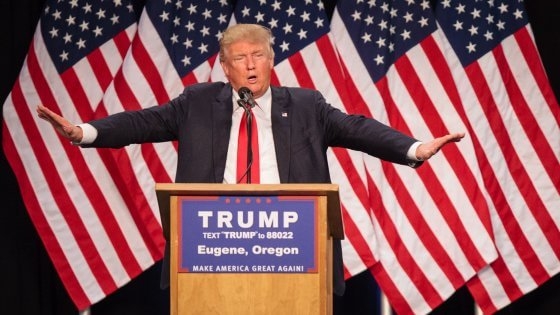 Usa: Trump difende la sospensione del programma per i rifugiati