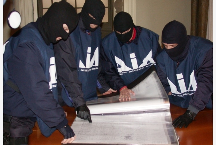 Decapitata famiglia mafiosa di Alcamo: in manette 6 persone