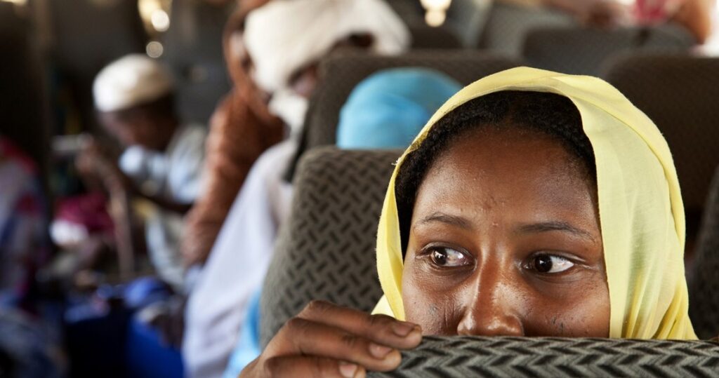 Migranti. Rimpatriare gli irregolari è lecito, violare i diritti no