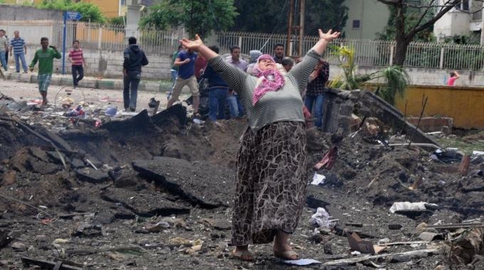 Siria. Piogge di bombe su Damasco