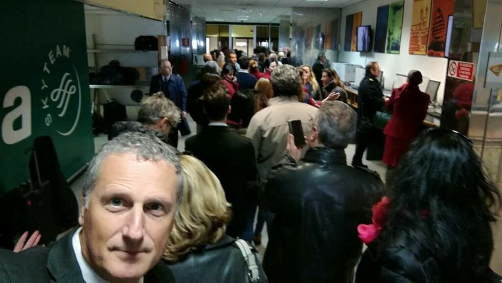 Alitalia: oggi il verdetto dei lavoratori. Paura del no