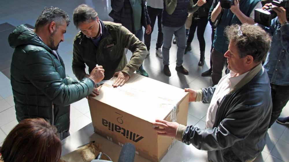 Alitalia. Referendum vince il “no”. Governo bocciato, sindacati sconfitti, fuori i manager