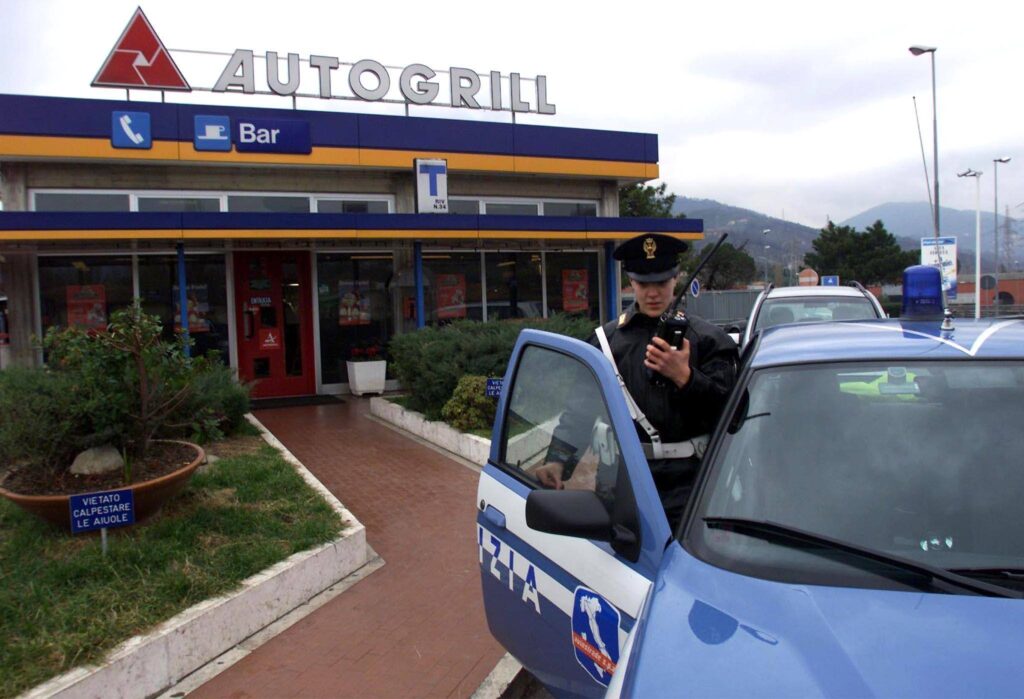 Rapine a banche, farmacie e autogrill. Arrestato un 53enne