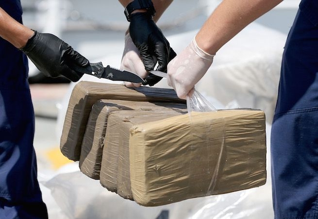 Droga. A Gioia Tauro sequestrati 25 chili di cocaina purissima