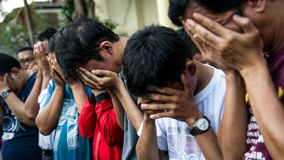 Indonesia, arrestati 140 gay che partecipavano a una festa