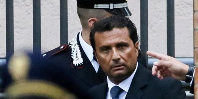 Concordia:  Schettino, prima notte in cella dopo condanna