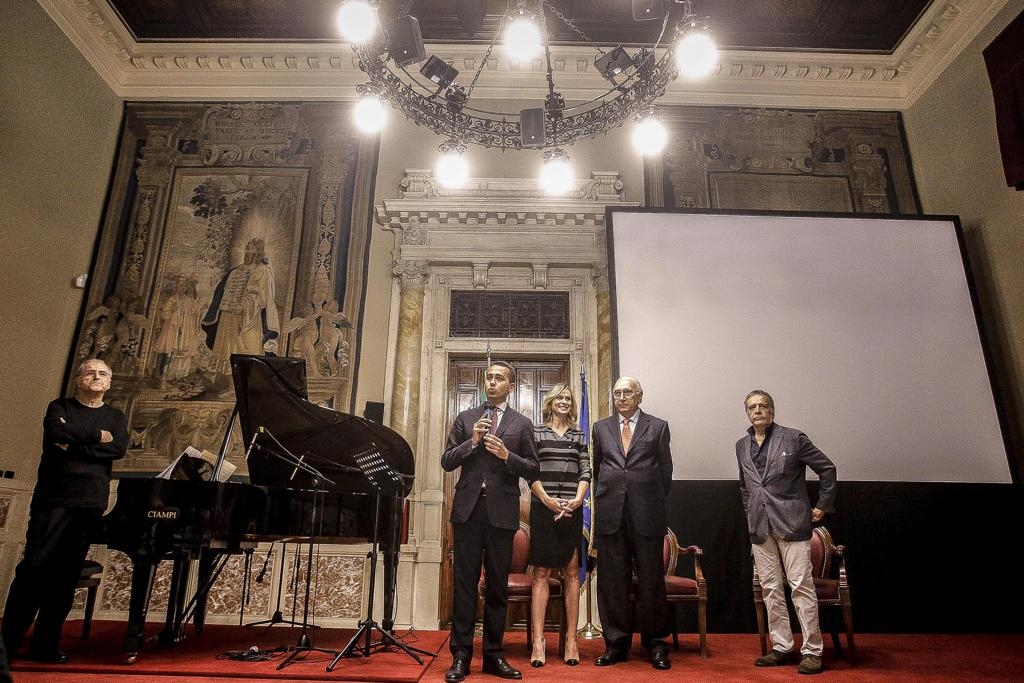 Alla Camera risuona “Roma nun fa la stupida stasera”…
