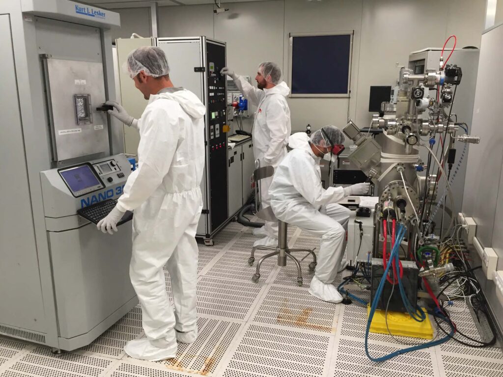 Un po’ onda e un po’ luce, così funziona il nuovo laser Terahertz