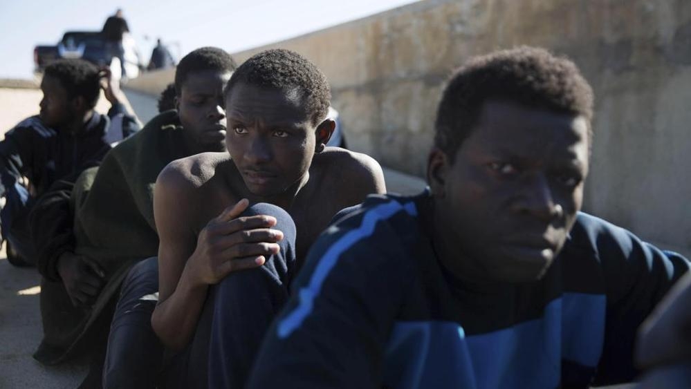 Li chiamano migranti economici ma è un’ipocrisia