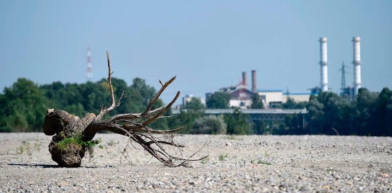 Emergenza siccità. Galletti: : “aumentare il numero di invasi per acqua piovana”