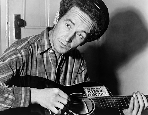 Woody Guthrie: questa terra è la tua terra