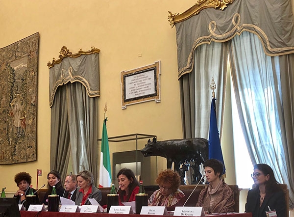 Nuovi obiettivi contro la violenza di genere: in discussione il potenziamento dei centri antiviolenza per tutte