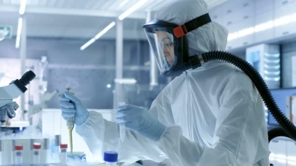 Università di Cagliari. Scoperta la pianta anti HIV