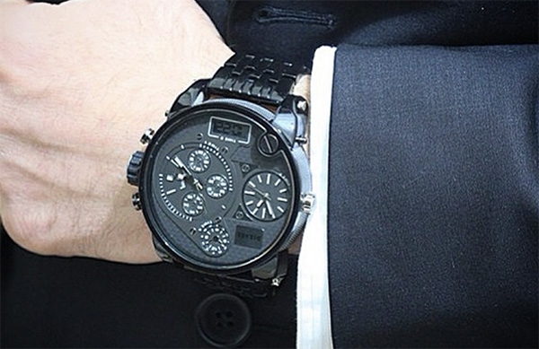Moda: indossare un orologio Diesel
