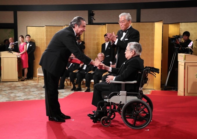 Riccardo Muti riceve il Praemium Imperiale, Nobel in campo artistico