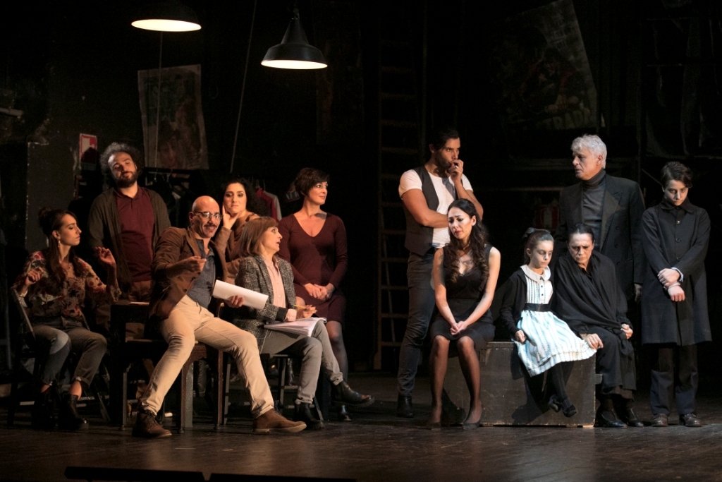 Teatro Quirino. “Sei personaggi in cerca d’autore”, il Pirandello di Michele Placido. Recensione
