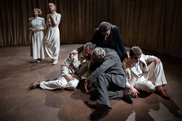 Teatro India. “Quasi una vita – Scene dal chissàdove” dal 15 al 20 gennaio