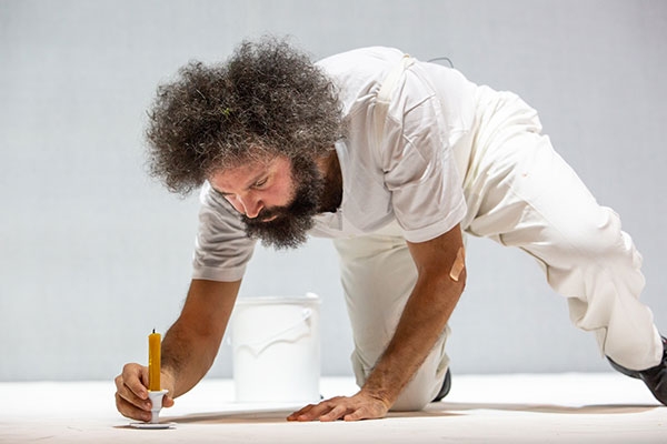 Sala Umberto. Simone Cristicchi in “Manuale di volo per uomo” dal 9 al 20 aprile