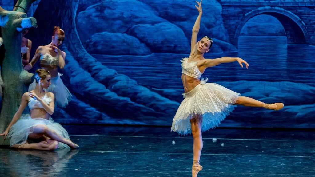 Teatro Sala Umberto. “Il lago dei Cigni” il 15 settembre