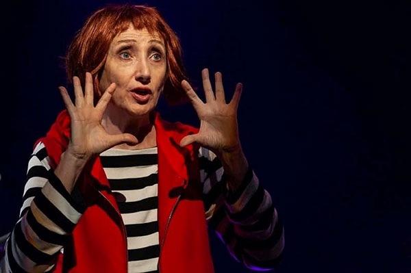 Teatro Eliseo. Non farmi perdere tempo. Tragedia comica per donna destinata alle lacrime