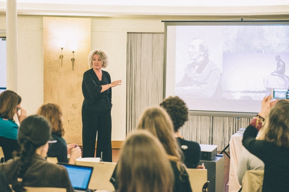 Musei, Minoranze e Alternative Experts. Le istituzioni museali possono oggi beneficiare di alternative experts?