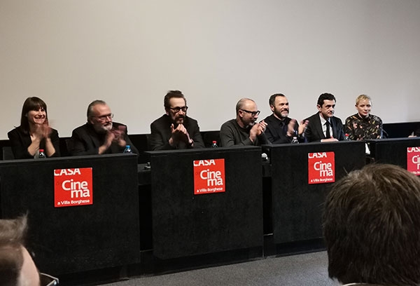 “Villetta con ospiti”, come la “legittima” difesa possa favorire il mostro in noi