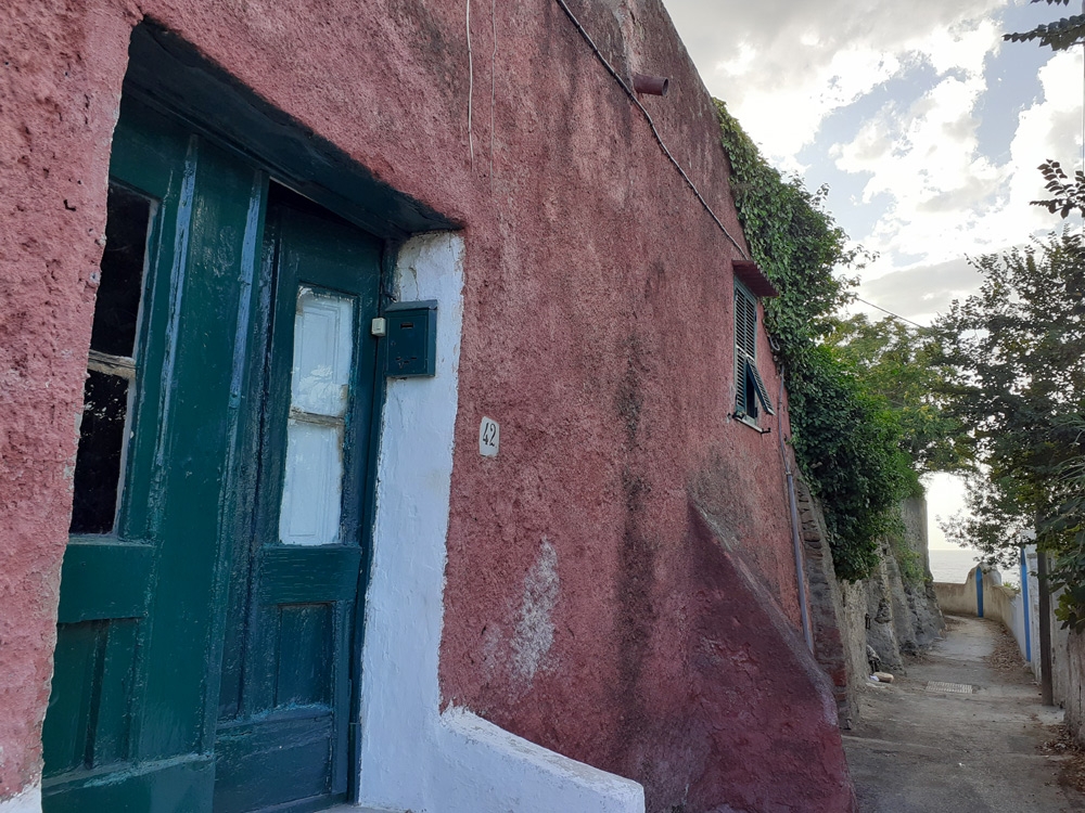 Procida, terra e mare. La storia di Gioconda