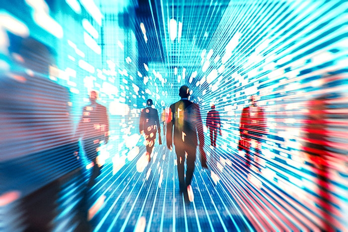 La rivoluzione digitale attraverso la lente focale di Ray Holt