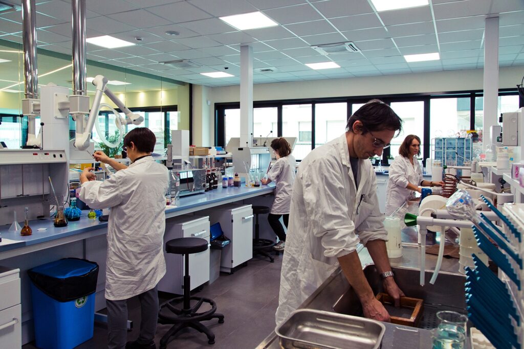 Quando il laboratorio scientifico diventa “l’armeria del commerciale”
