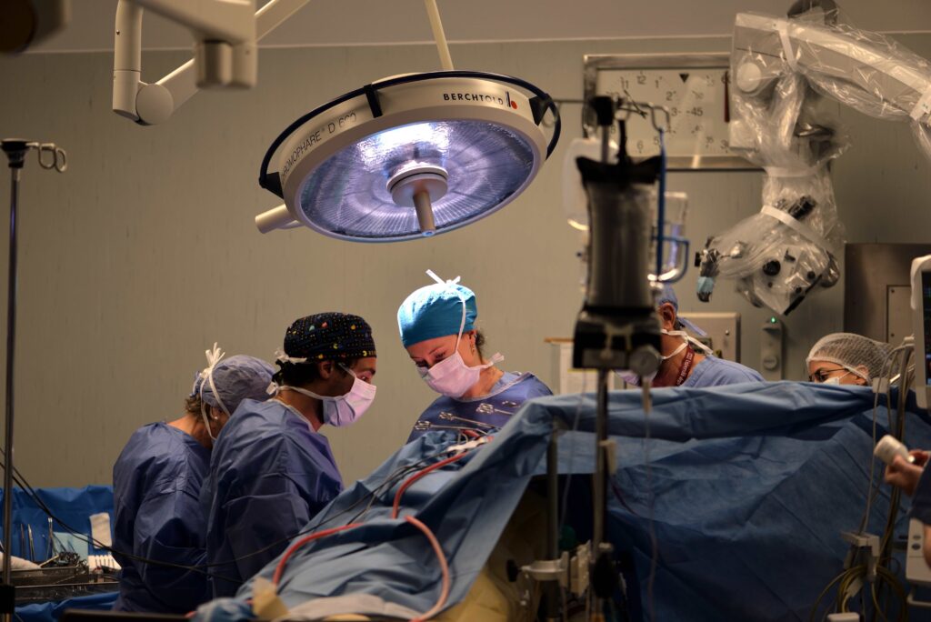 A Padova, biopsia cerebrale eseguita con braccio robotico