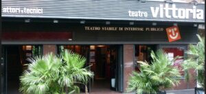 Teatro Vittoria. Ai cittadini: “Riapriamo insieme il sipario” per una lunga vita.  Il cartellone 2020-2021